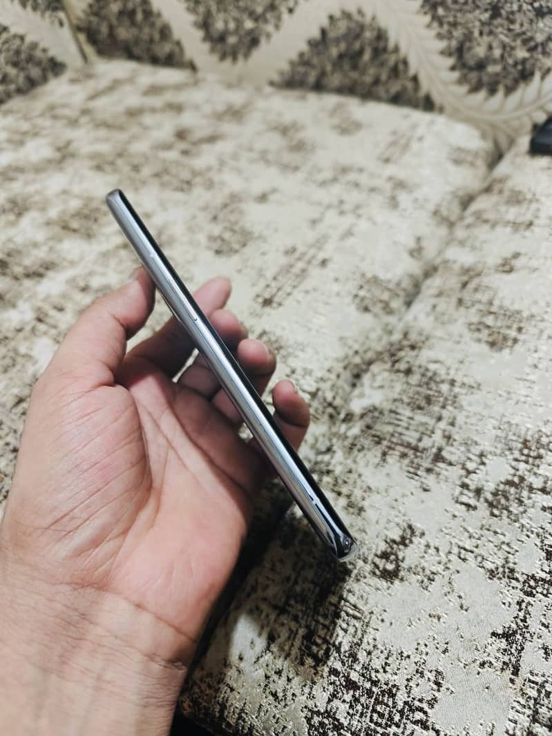 One Plus 9 Pro 8