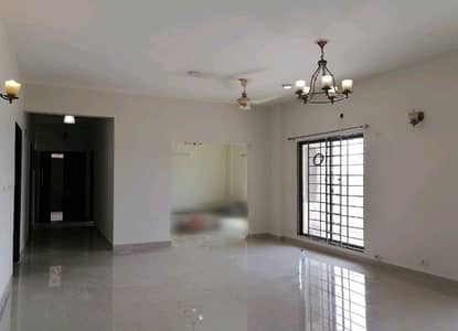 Buy your ideal 12 Marla Flat in a prime location of Lahore