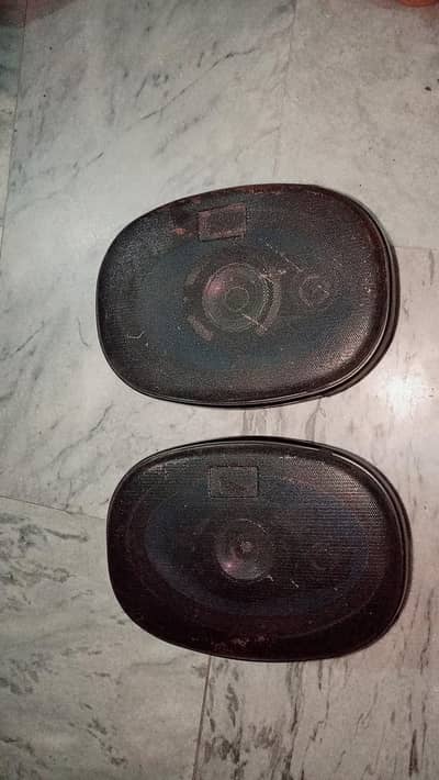 6x9 Car Speakers Pair 3-Way - Heavy Bass - Working