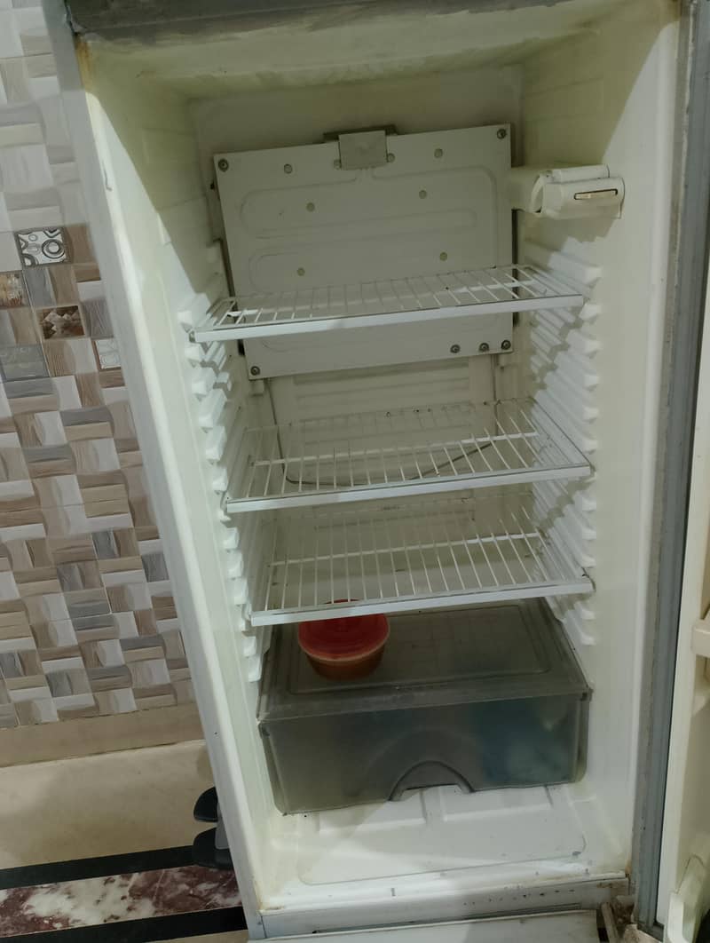 Dawlance Fridge 4