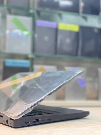 Dell Latitude 5490 | Core i5 7th Gen | 8GB RAM | 256GB NVMe | FHD