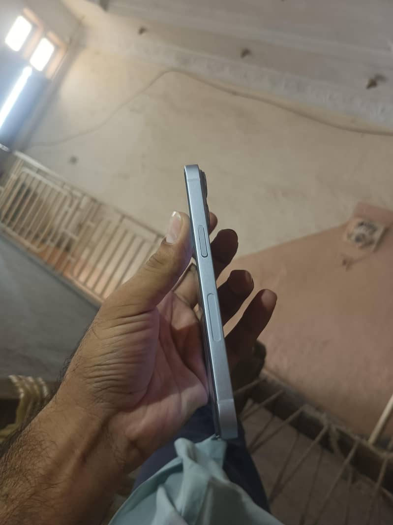 Apple iPhone 14 1
