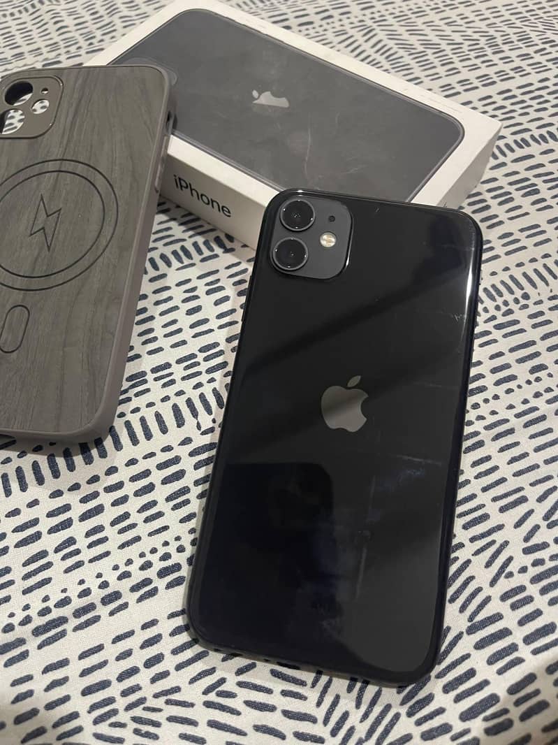Apple iPhone 11 3