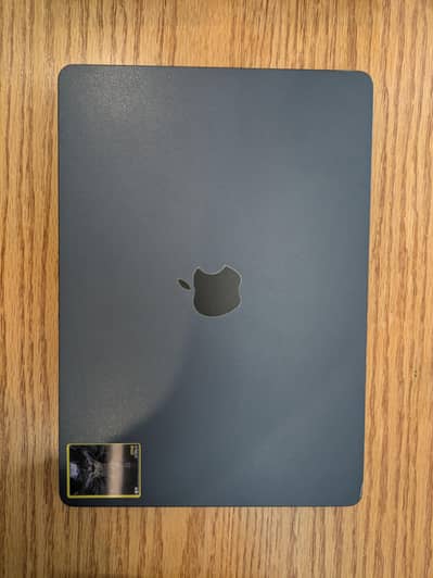 MacBook Air M2 – 24GB RAM / 512GB SSD