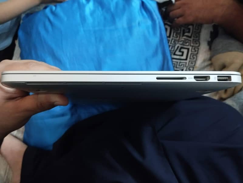 MacBook pro 2015 3