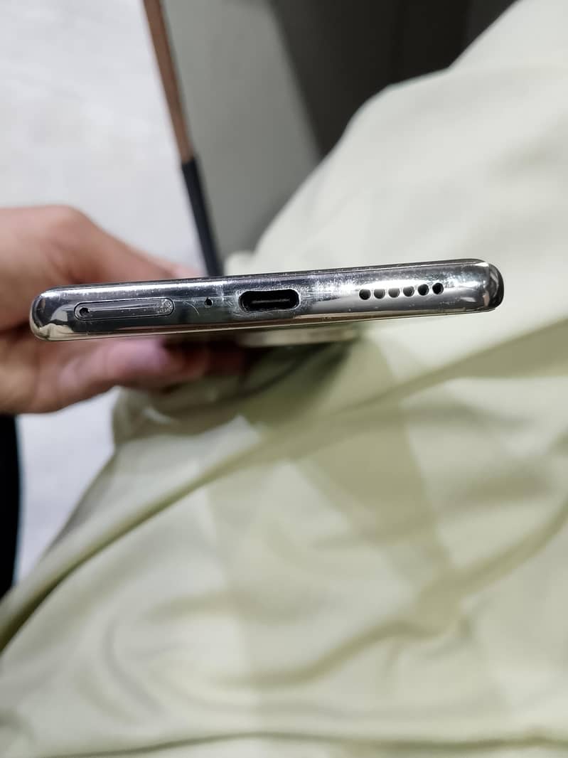 Tecno Spark 20 Pro Plus 5
