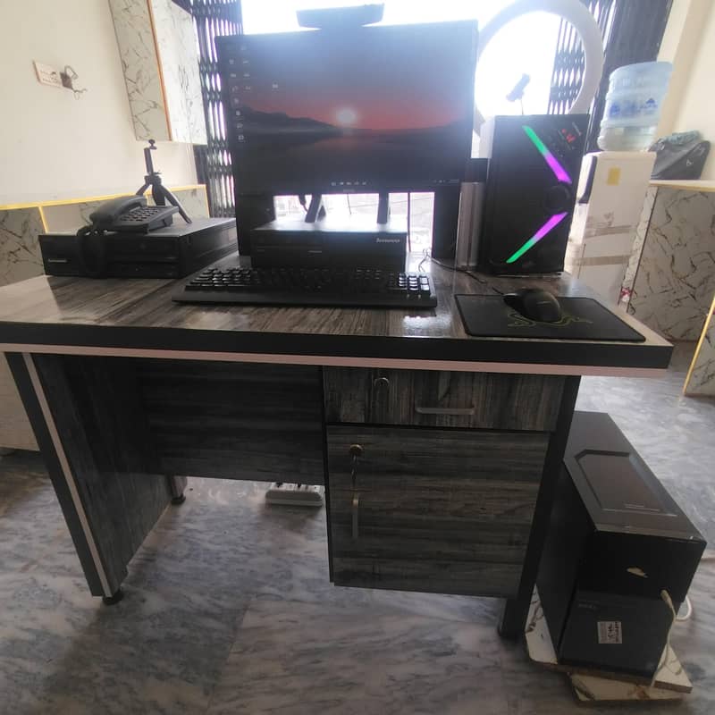 kursi table plus computer 3