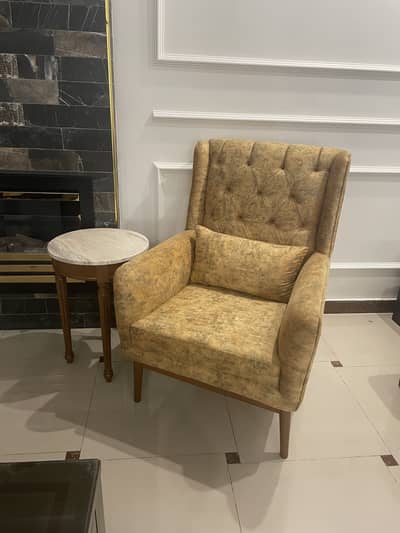 Stylish chairs excellent condition almost new