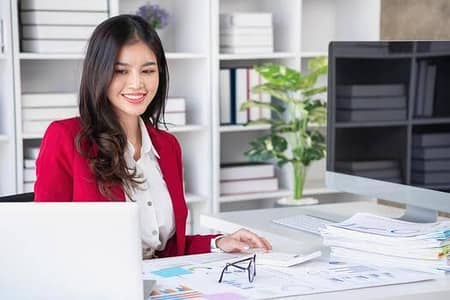female Assistant required for office Handling files