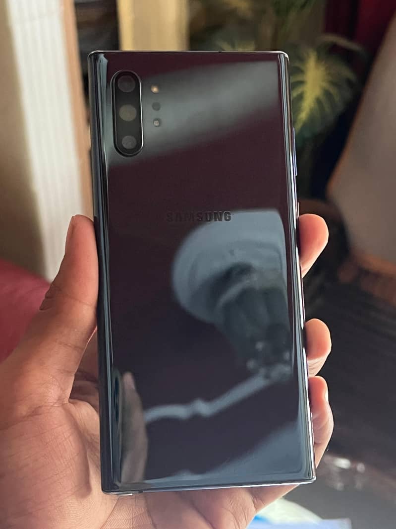 Samsung Mobile Note 10 Plus 1
