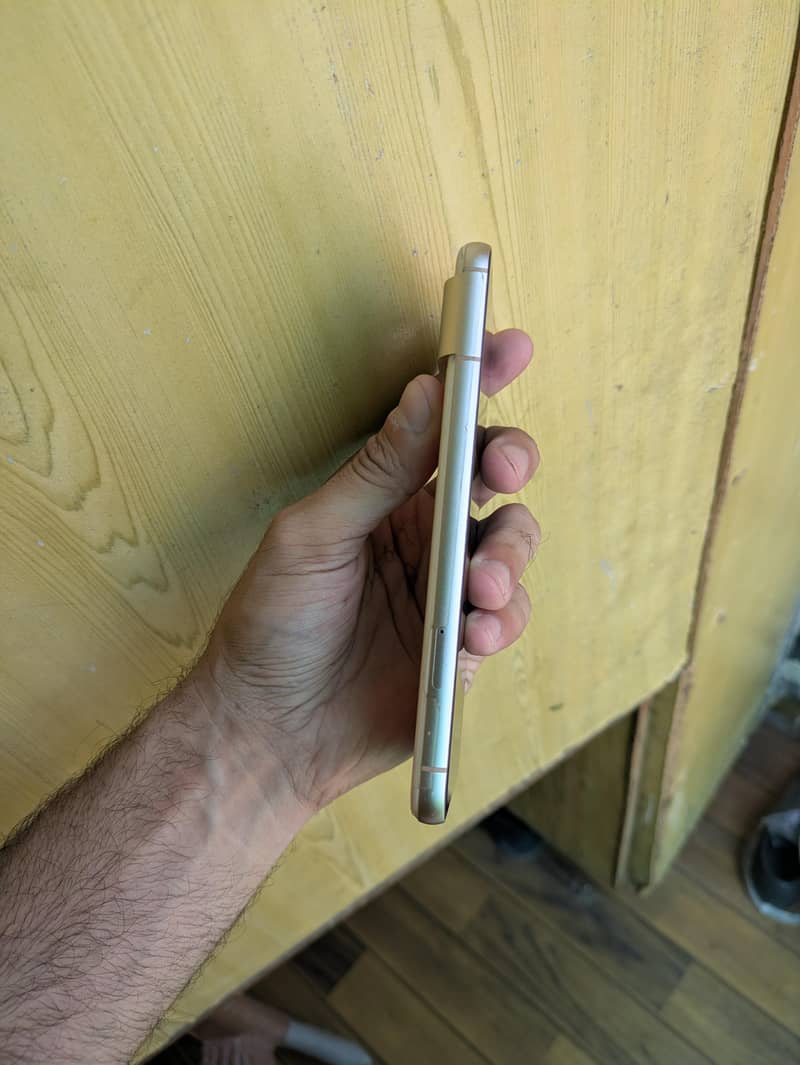 Google Pixel 8 1