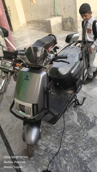 Eveon N8 new model Lithium battery