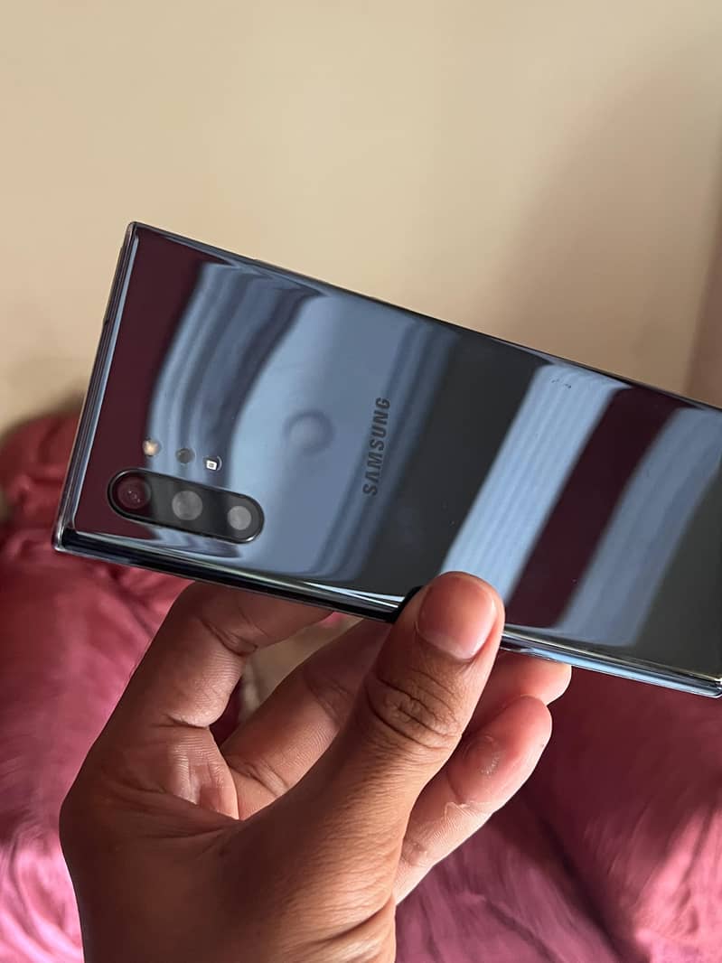 Samsung Mobile Note 10 Plus 6