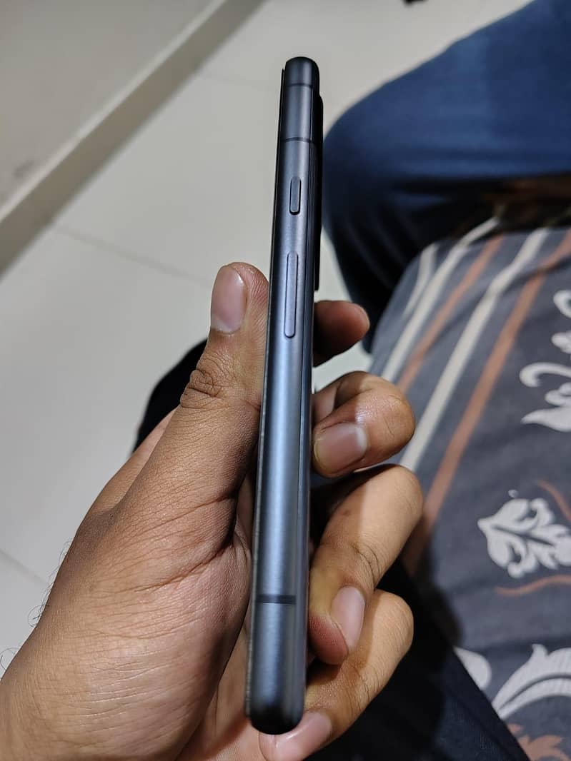 Google Pixel 7a 2
