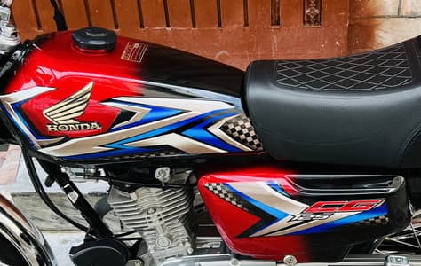 Fuel Tank Honda 125 2025 model Condition 10/10