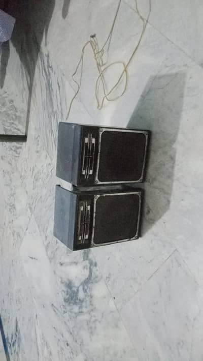 Sharp Company Speakers Pair - Vintage - Working`
