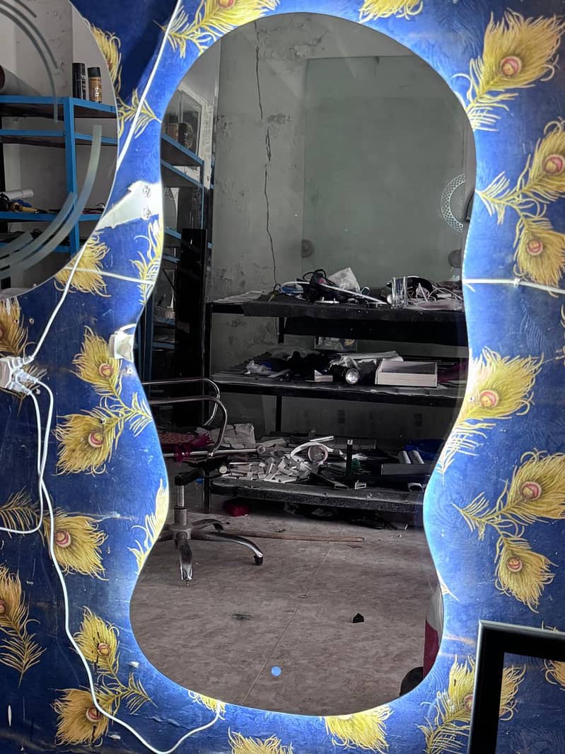 Standing Miirror 3