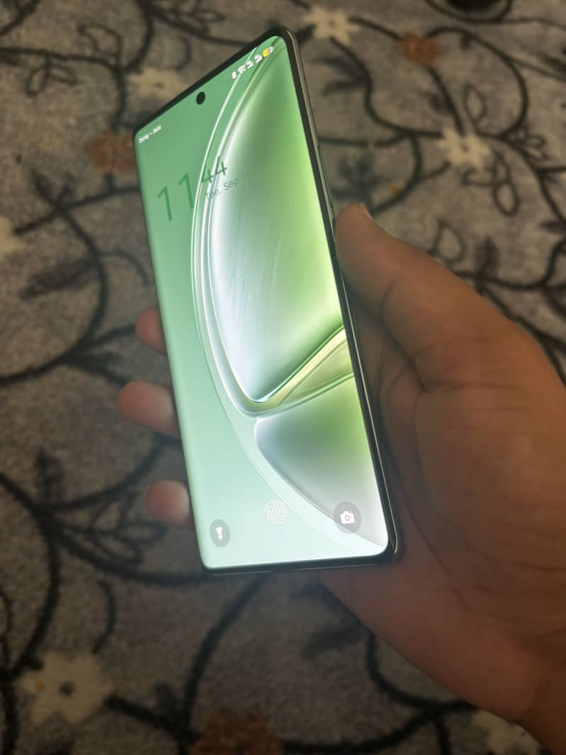 Infinix Zero 40 4