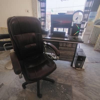 kursi table or computer pora set for  sale hy