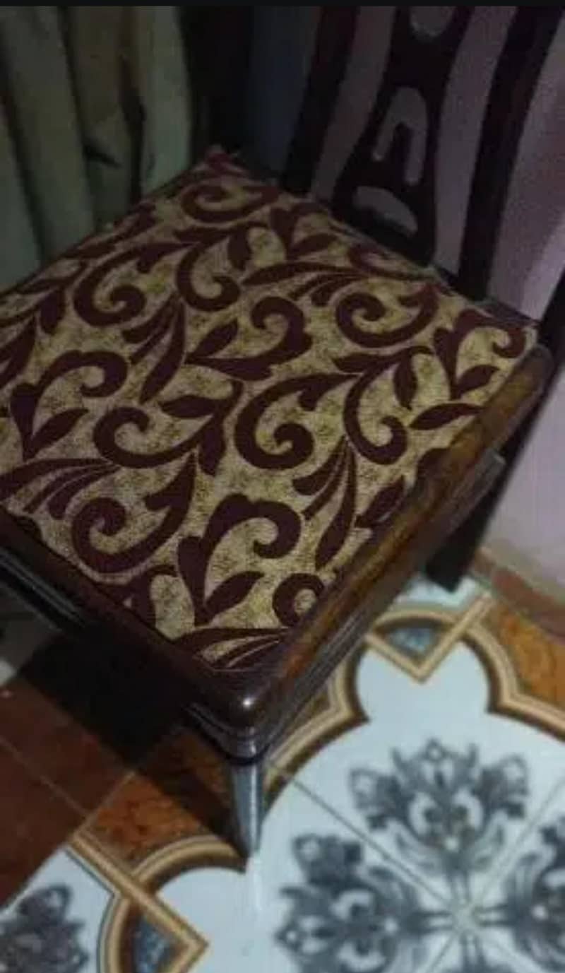 pair available 1