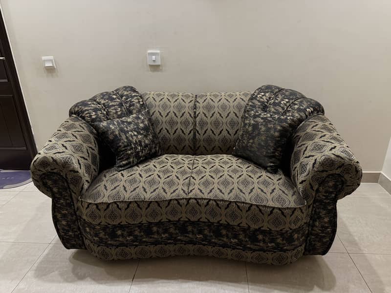 Sofa set 0