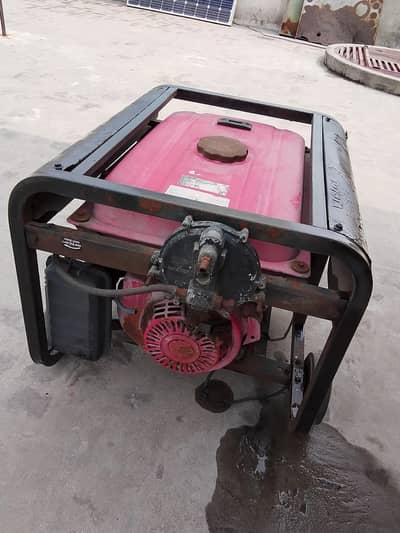Toyota Company Generator For Sale in Good Condition 03249560246