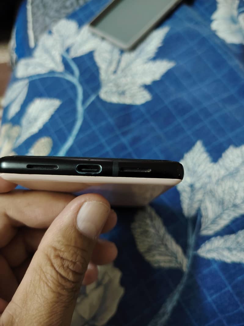 Google Pixel 6 3