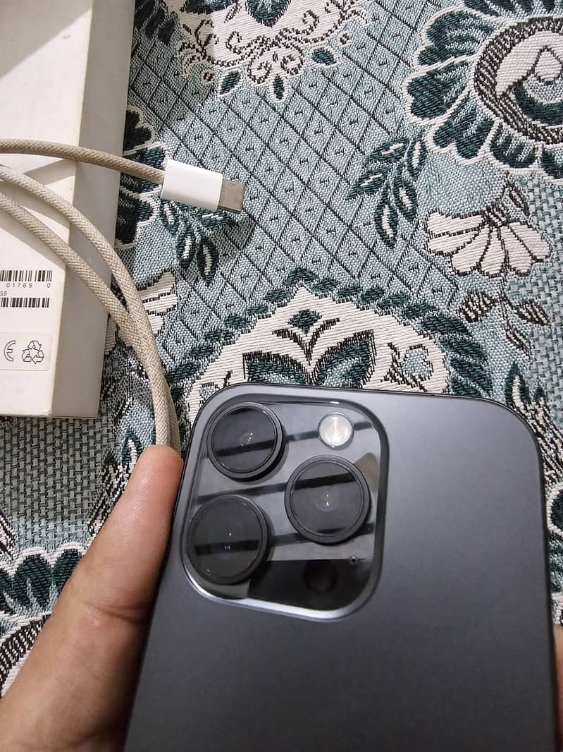 Apple iPhone 15 Pro 12