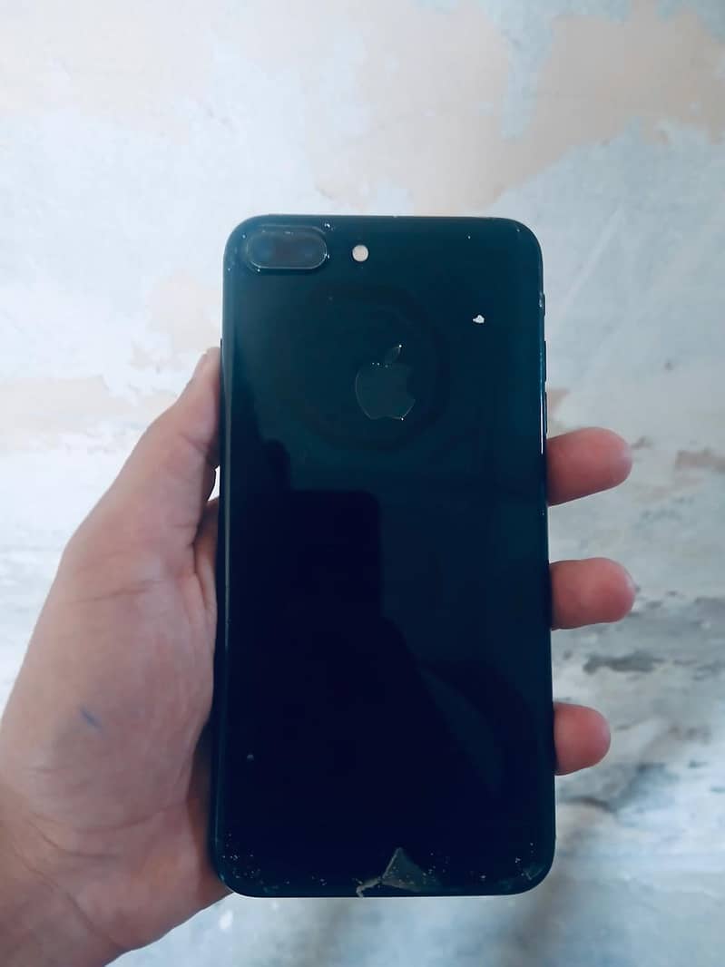 Apple iPhone 7 Plus 5