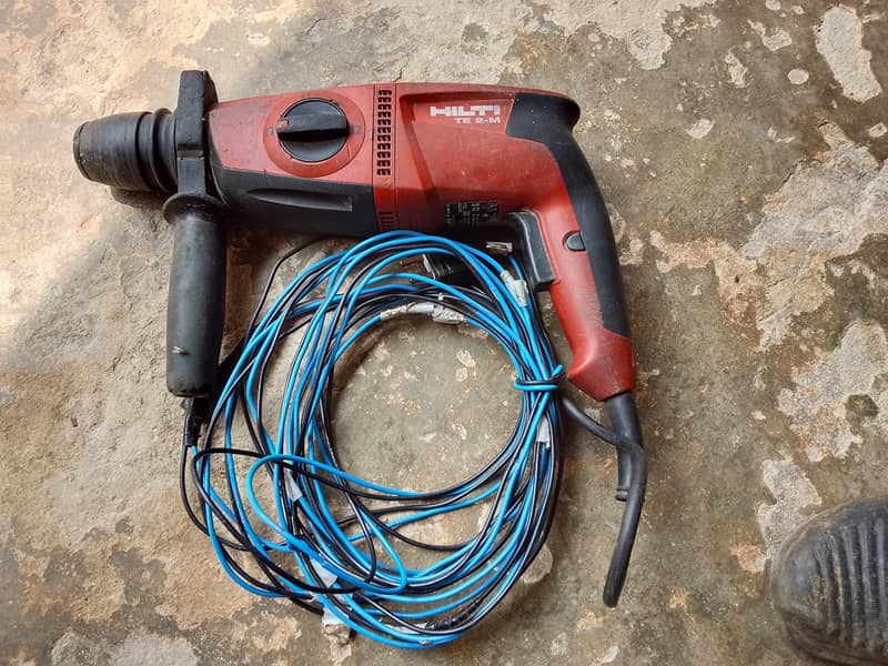 drill machine good condition 1