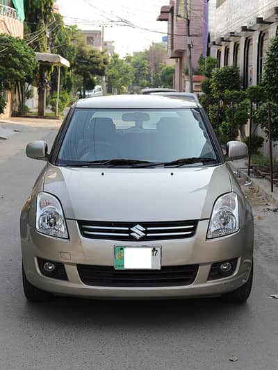 Suzuki Swift DLX 1.3 2017