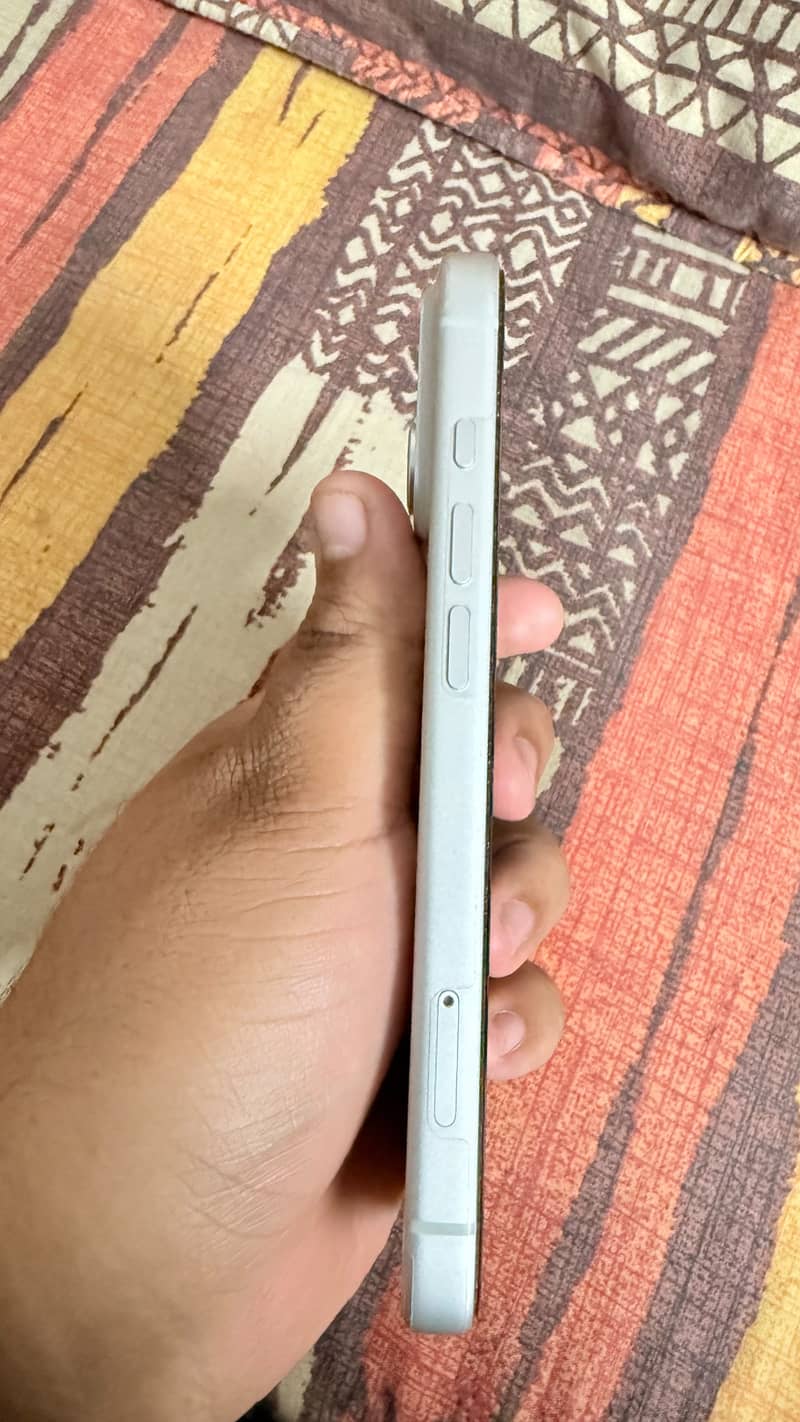 Apple iPhone 17 Pro 6