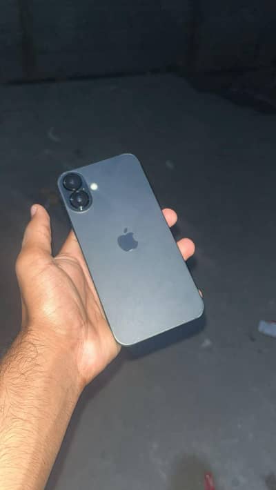Apple iPhone 16 Plus