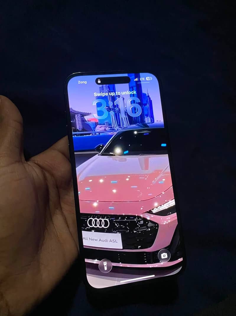 Apple iPhone 14 Pro 0