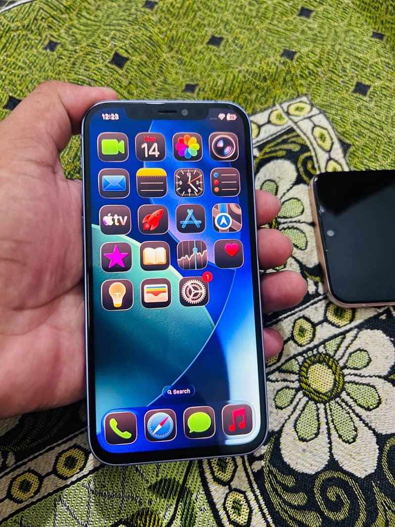 iphone 12 1