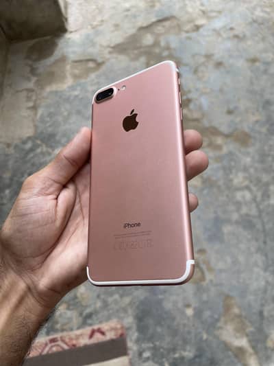 Apple iPhone 7 Plus 03114017925 call or WhatsApp