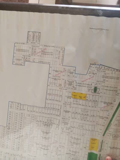 39x70 10 Marla plot 272sf available for sale