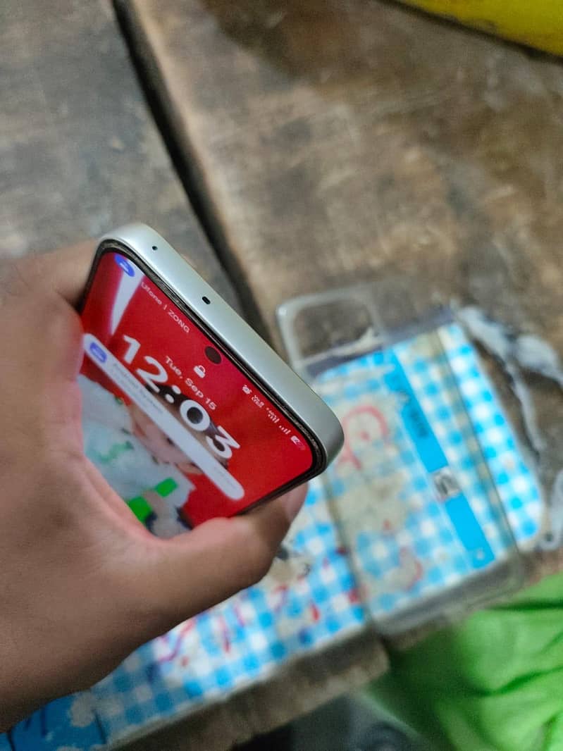 OPPO A6s 2