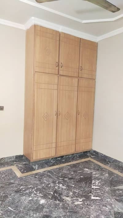 Wapda town g block 5 Mrla upper portion for small family available for rent