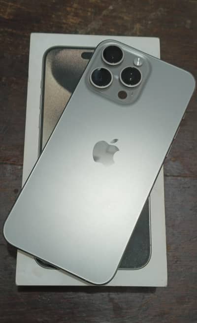 Apple iPhone 15 Pro Max