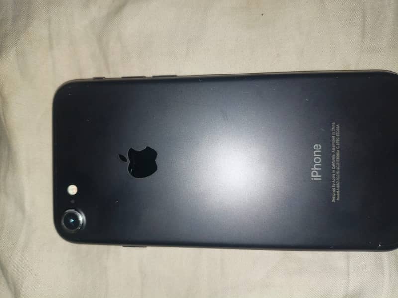 Apple iPhone 17 6