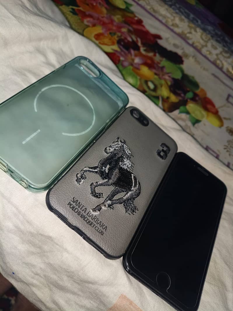 Apple iPhone 17 8