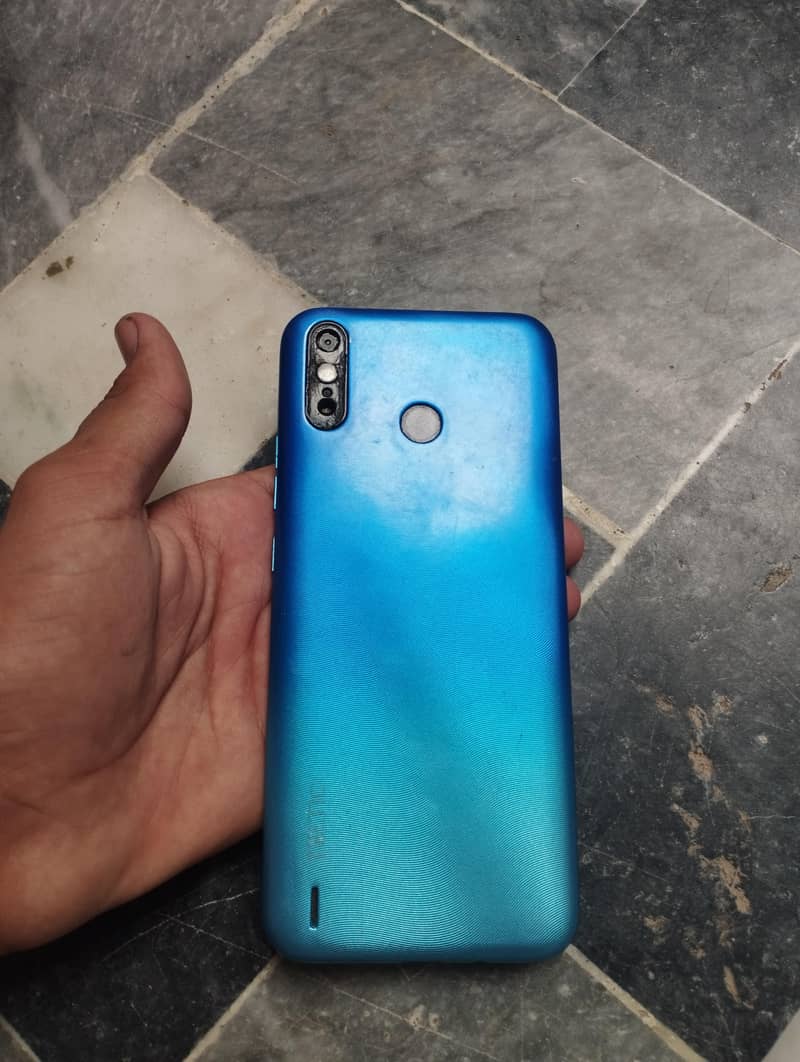 Tecno spark Model 1
