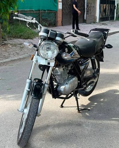 suzuki GS150 brand new bike