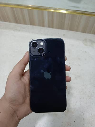Apple iPhone 13