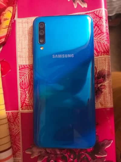 Samsung Mobile A50 6/128gb dual sim Pta approved