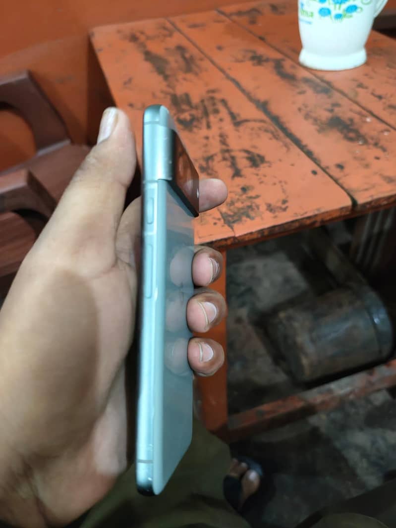 Google Pixel 8 1