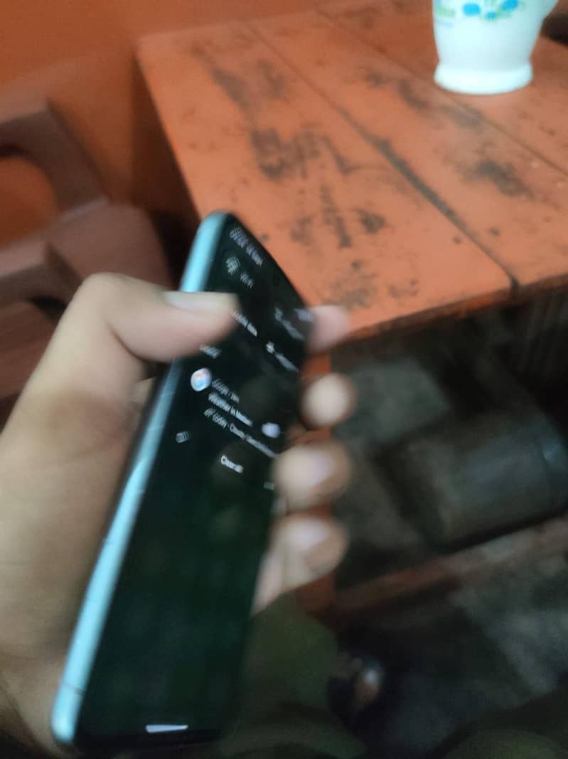 Google Pixel 8 2
