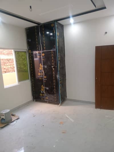 2.5 Marla Double Story Full House Available For Rent (New Iqbal Park)