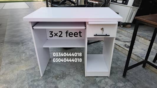 Computer tables/Study tables/Laptop tables/Office tables/Computer desk